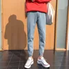 Erkekler Kot Toptan 2023 Moda Elastik Pantolon Yırtık Kiriş Ayakları Gençler Kore İnce Ayak Bileği Uzunluk Harem