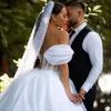 Parels baljurk trouwjurken van de schouder plooien halslijn bruidsjurken blootgesteld uitstel tuinvestidos de mariage