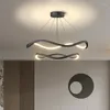 Lâmpadas pendentes Decoração criativa Luzes LED modernas para o quarto de jantar de cozinha Blackwhite Lâmpada de suspensão interna