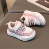 Eerste wandelaars voorjaar baby sneakers voor jongens sportschoenen meisjes buitenschoenen baby eerste wandelaars baby peuters casual schoenen flats 22-31 230520