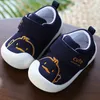 First Walkers Spring Baby Shoes Boys Girls Toddler مريحة مضادة للانزلاق مشاة أول أطفال من القطن أحذية كاريكاتورية الأطفال أحذية رياضية CSH1195 230520