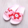 Slippers vrouwen zomer cartoon fruit indoor baden anime gelei kleur strand dia's unisex casual vrouw schoenen