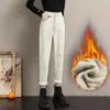 Женские джинсы прямые брюки от женщин теплые сгустки черная джинсовая ткань с высокой талией осенние зимние штаны Harem C7562Women's