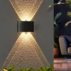 Lâmpada de parede ao ar livre para cima e para baixo Iluminação minimalista luminosa Pátio de cabeça dupla no pátio à prova d'água