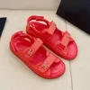 한 단어 Roman C Womens Sandals 2023 Summer New Luxury Designer Leather Open Toe 캐주얼 야외 스포츠 플랫 바닥 여성 신발 크기 35-41+Box