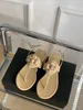 Marca de praia de verão de alta qualidade feminino de moda moda camellia couro colorido designer de luxo sandálias respiráveis ​​sapatos planos sapatos casuais ao ar livre