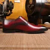 berluti Chaussures en cuir pour hommes de haute qualité chaussures formelles confortables semelles en cuir véritable luxe fait à la main, personnalisation haut de gamme coloration manuelle bouton unique