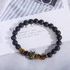 Strand Punk Style Men's Fashion Bracelet Natural Stone Vulkanisch Tiger Eye kralen Meerdere schedel Koperen Bead Decoratief