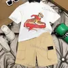 Novos conjuntos de roupas infantis letra padrão menino menina maiúsculo de tiro de verão de manga curta camisetas de manga curta