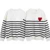 Hommes Amishirts de coeur Designer Chandails Amisweater Paris Qualité Pull Brodé Un Motif De Coeur Hiver Col Rond Pull Couple Sweatshirts KR6N