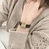 Montres-bracelets atmosphère élégante lieu de travail montre pour femme Design de mode cadran Quartz Style avant-gardiste Simple cadeau haut de gamme