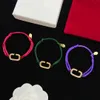 Braccialetto di design di alta qualità Braccialetto di corda con bracciale di diamanti con ciondolo con ciondolo placcato in oro 14 carati per gioielli con lettera V da donna