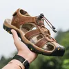 Slippare herrsandal äkta läder män skor för sommaren stor storlek utomhus promenadskor manliga sandaler man tofflor plus storlek 230520