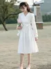 Casual Dresses Deeptown Korean Fashion White Midi Dress Women French Elegant Lace Up Folds Lång ärm A-Line Tunic Fairycore Kvinna