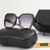 Designer solglasögon för kvinnor klassiskt märke lyx Mode UV400 Goggle With Box Kvinnliga Glasögon kust pilot sport resor strandglasögon Factory Store