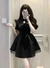 Abiti casual Temperamento Abito donna Vita sottile Abito nero Femme Chic Scava fuori A-line Moda coreano Y2k 2023 Vestidos De Mujer