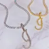 Cadeias Moda 26 Iniciais Colar de tênis de letra cursiva para mulheres Bling Crystal A-Z Letters Pingente Colares Birthday Gift Jewelry