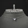 Collana Orecchini Set 3 pezzi Confezione Argento Colore Sposa Gioielli Promessa Anello Orecchini a bottone Ciondolo Regalo per feste Natale per le donne J8051