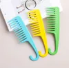 New wide tooth curved hook comb plastic large tooth comb can hook large wave curling hair perm comb SN6902