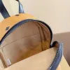 2023 Ny ryggsäck stil väska väska designers ryggsäck bokväskor kvinnor bruna lyxiga handväska baksäckar ryggsäckar solida färg axel skolväskor för tonårsflickor