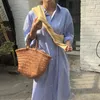 Sıradan elbiseler houzhou çizgili uzun elbise gömlek kadınlar büyük boyutlu moda vintage estetik sundress plajı midi harajuku