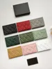 Luksusowe c projektant mody damskie etui na karty klasyczny wzór kawior jagnięca hurtownia duża ulga hardwaresmall mini portfel czysty kolor Pebble skóra z pudełkiem