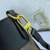 Bolsa de luxo sacola de compras bolsa de couro designer cor de colisão bordado com alça bolsa crossbody bolsa de couro da moda tudo o que as viagens de compras devem ter