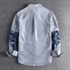 メンズカジュアルシャツ2023スプリングカシューモザイクホワイトシャツメンズ長袖ハンサム香港スタイルの男性スマートオックスフォード