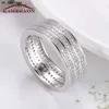 Pierścienie zespołowe kobiety 925 srebrny kryształowy kryształ szeroki pierścień pełny lśniący symulowany diamentowy osobowość drobna biżuteria