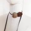 Pendentif colliers fleur collier ras du cou pour femmes sorties d'été élégant à lacets Flowe marron clavicule chaîne bijoux cadeau