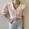 T-shirts pour femmes Sweet Women Ruffled Lapel Shirt Rose Crochet Fleur À Manches Courtes Blouse Coréenne 2023 Summer Tide Fashion Blusas Tops Y366