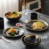 プレートブラックゴールドエッジセラミックディナーマットステーキ料理クリエイティブサラダプレートパーティー磁器の食器サービング