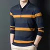 Mężczyzn Polos ymwmhu mody Men Polo Shirt Long Rleeve Button Kołnierz jesień i zimowa tshirt w paski Slim Fit Odzież Koreańska 230522