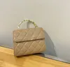 Bolsos de cadena Luxurrys Metail 2023, bolso de un solo hombro con entramado de diamantes para niñas, bolsos de mensajero con letras para niños