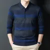 Mężczyzn Polos ymwmhu mody Men Polo Shirt Long Rleeve Button Kołnierz jesień i zimowa tshirt w paski Slim Fit Odzież Koreańska 230522