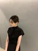 Blusas de mujer Corea Chic Verano Reducción de la edad Moda Multitud Elegante Alto grado Cuello de pie Oblicuo plisado Diseño único Camisa Top Mujer