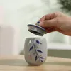 Tasses soucoupes 180ml tasse à thé en porcelaine bleue et blanche de Style Vintage avec couvercle ensemble eau maison de thé peinte à la main