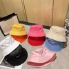 Tasarımcı Kadın Kova Şapka Erkekler için Moda Cimri Kenarlı Şapkalar Trendy Sokak Kapakları 9 Renk