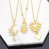 Colares pendentes Flola Luxury White Pearl Pinexple for Women Copper Zircon Heart Gold Bated Jewelry Lover Gifts NKEB724