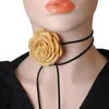 Choker Fashion Trend Rose Pendant Hollkedja Kedja Temperament Enkel kall vindjusterbara svarta Velvets halsband