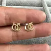 Oorbellen schattig klein zwart witte diamant c stud elegant ontwerp oorrel 18k goud zilveren meisje vrouwen bruiloft studs oorbellen feestjuwelen nooit vervagen