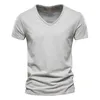 Męskie projektanty Tshirty bawełniane mężczyzn T-shirt w stylu dekolt mody Slim Fit Soild T-shirty męskie topy koszulka krótkiego rękawu dla mężczyzn Tshirt luksusowa koszula 2023 designerskie
