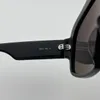 Zonnebrillen voor heren dames zomer ontwerpers 965 stijl anti-ultraviolet retro plaat full frame bril willekeurige doos