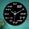 Väggklockor matematik ekvationer notationer matematik svarta tavlan nörd klocka Utbildningsgåvor för barnlärarskoledekor