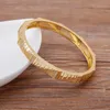 Bangle Luxury Crystal Women ręczne bransoletki puste dotknięte design miedziane cZ bransoletki na wesele zaręczyny żydowskie dro