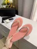 2023 Designer Slippers Clip Toe Woman Sandals Casual Female Flats Slides Beach Footwear New Flip Flops Ladies Fashion Footwear TB Canvas