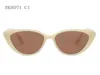 Gafas de sol Mujer Gafas de sol para mujer Mujer Retro Sunglass Trendy Ladies Lujo Vintage Sunglases Moda Pequeñas gafas de sol de diseño delgado 3K9D71