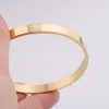 Bangle FNIXTAR Roestvrij staal C Bangle Diy Gravavel Blank Open manchet Bangle 2 mm Dikte 6 mm Breedte binnendia 65 mm 10 -stuk/Lot