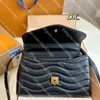 Luxury Gold Letter Tote Bag designer väska för kvinnor äkta lädervåghandväska högkvalitativ solid färg crossbody väska