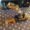 Electricrc CAR BC1035 124 Legering Remote Control Excavator Mini RC Model 11 Channel voor kinderen Trucks speelgoed Gift 230523